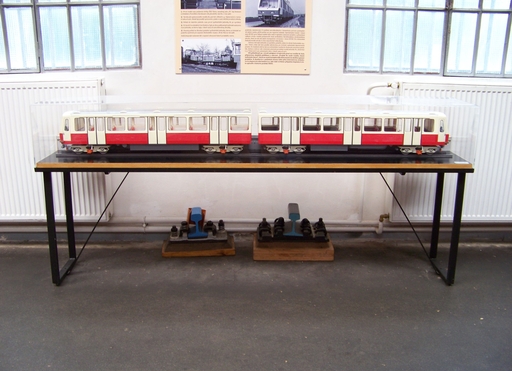 Prototypová jednotka metra Tatra R1